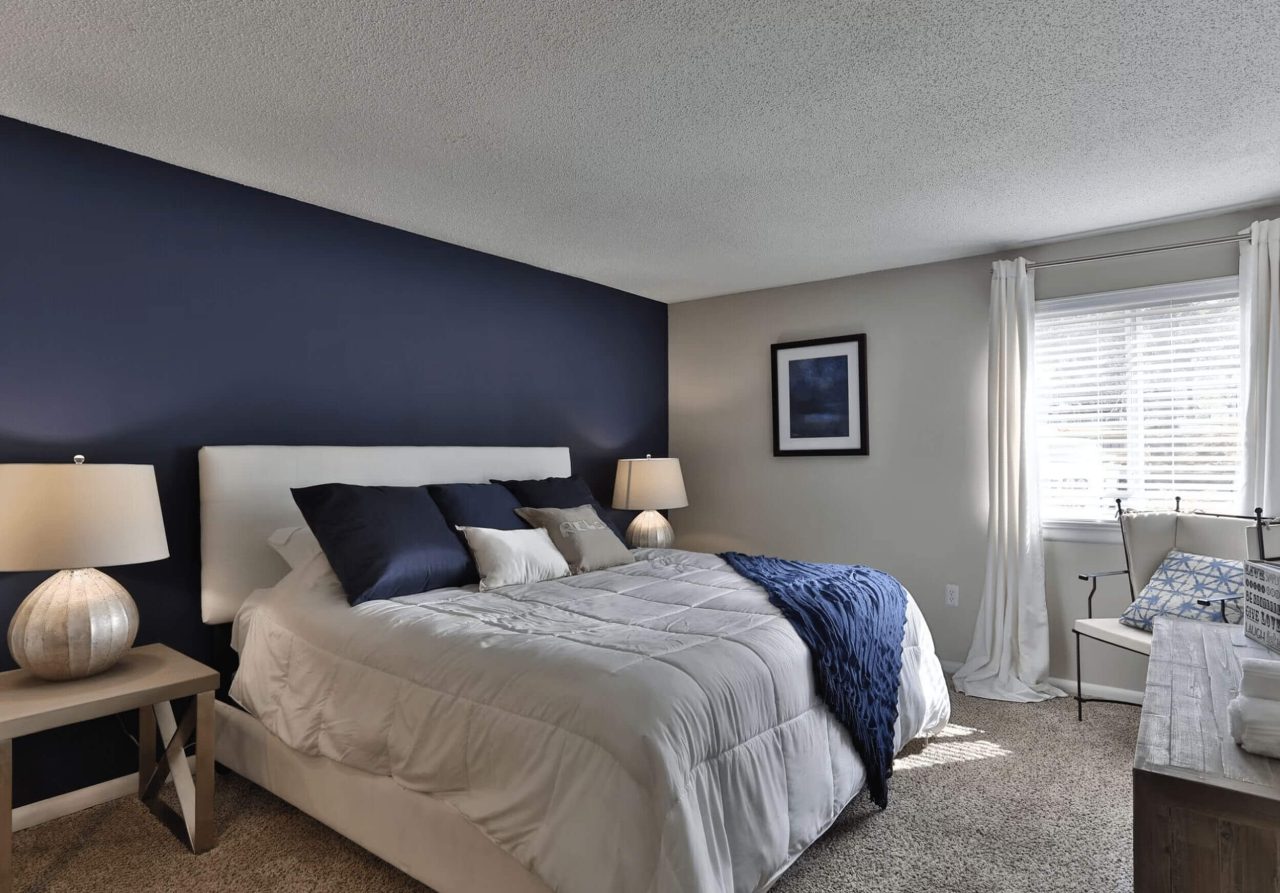 Bedroom at Cobalt Springs apartments in taylors SC